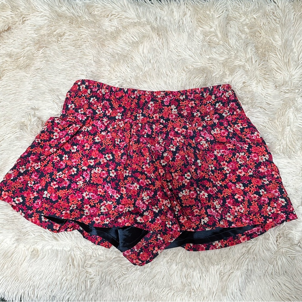 Express Floral Shorts